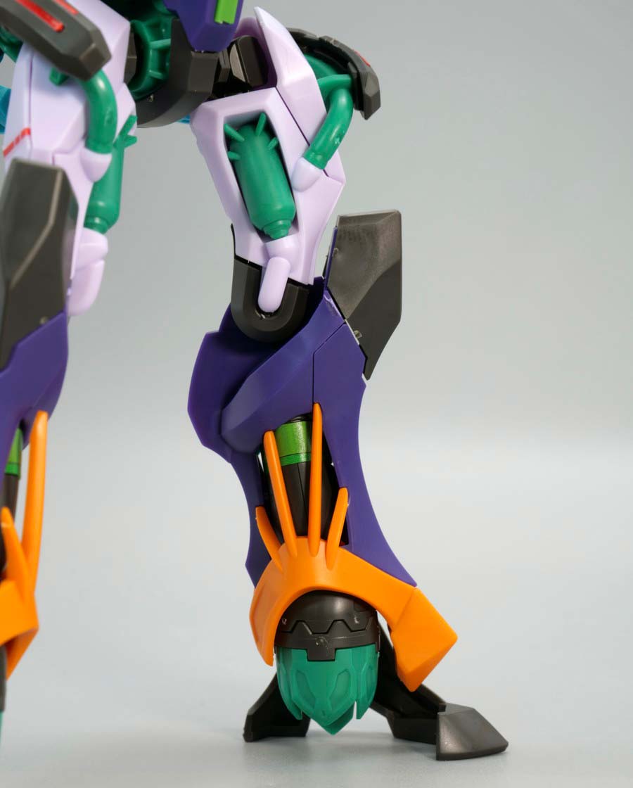 HG GFreD（ジフレド）のガンプラレビュー画像です