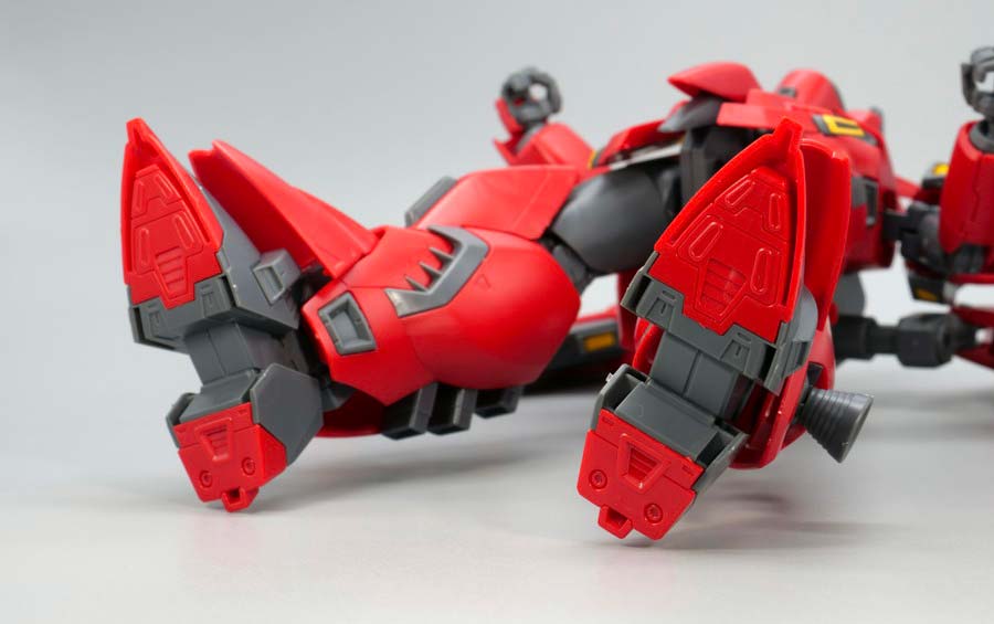 RE/100 ビギナ・ゼラのガンプラレビュー画像です