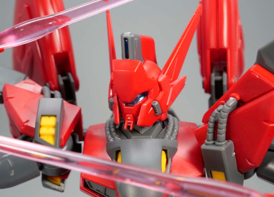 RE/100 ビギナ・ゼラのガンプラレビュー画像です