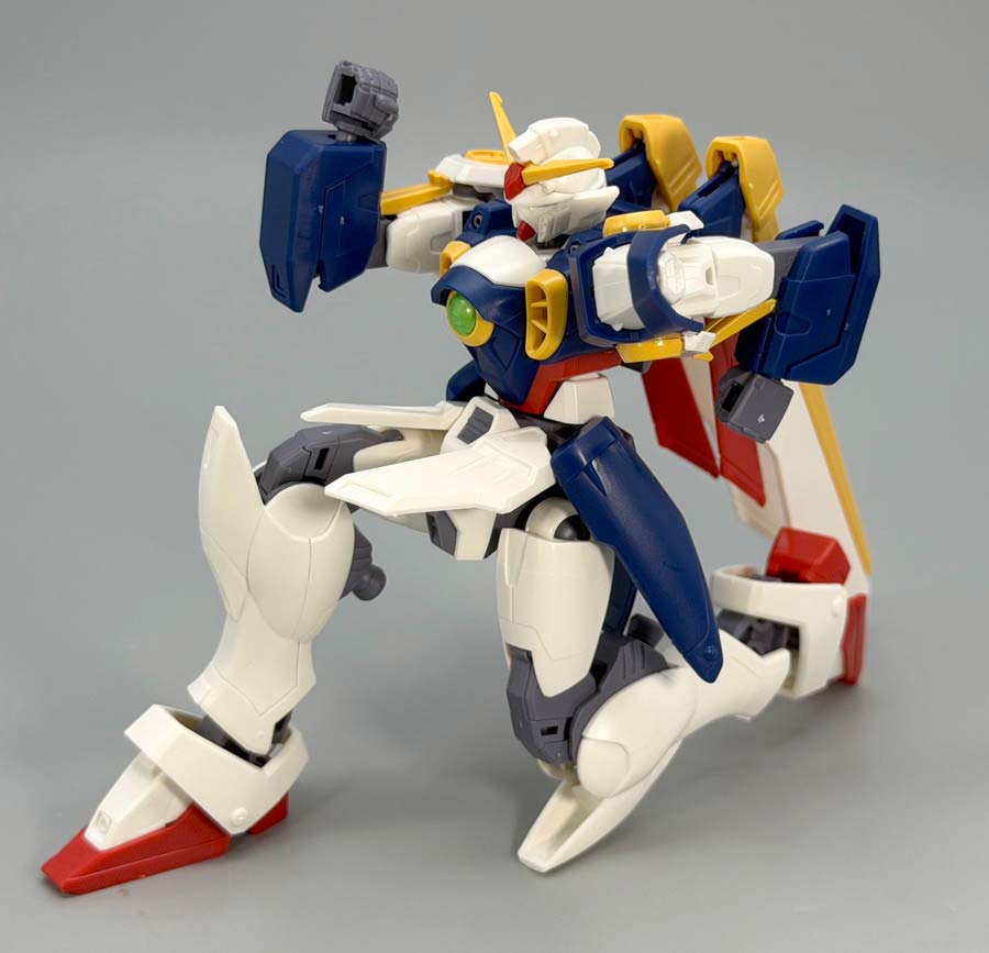 エントリーグレード ウイングガンダムのガンプラレビュー画像です