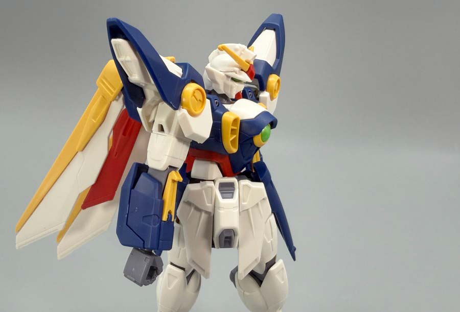 エントリーグレード ウイングガンダムのガンプラレビュー画像です