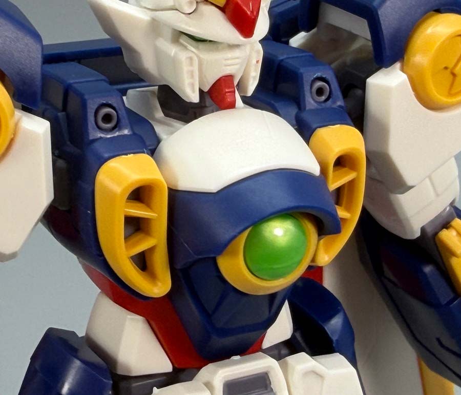 エントリーグレード ウイングガンダムのガンプラレビュー画像です