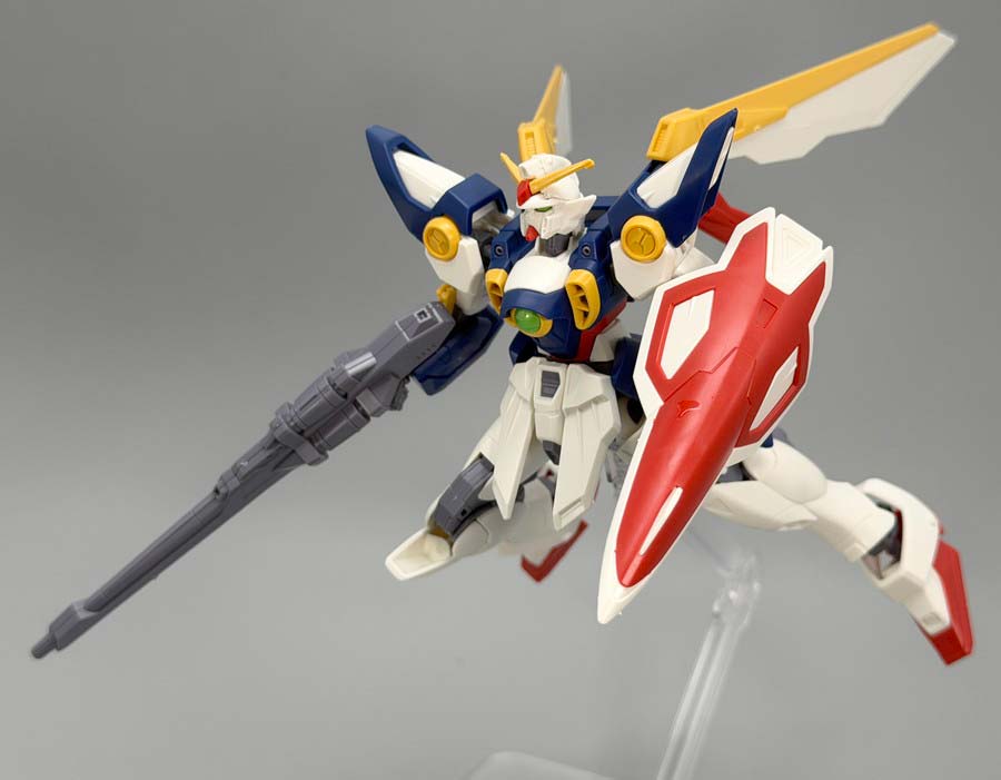 エントリーグレード ウイングガンダムのガンプラレビュー画像です