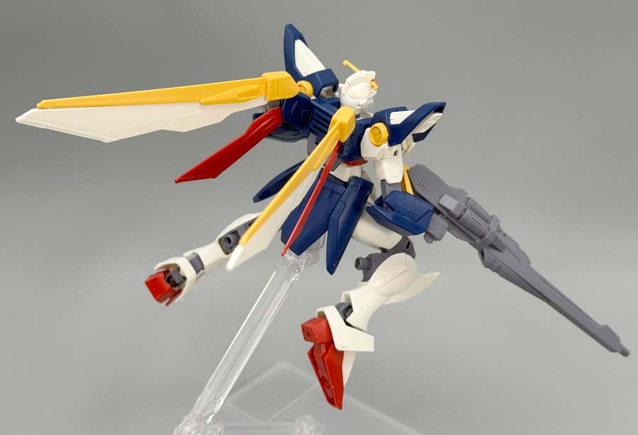 エントリーグレード ウイングガンダムのガンプラレビュー画像です