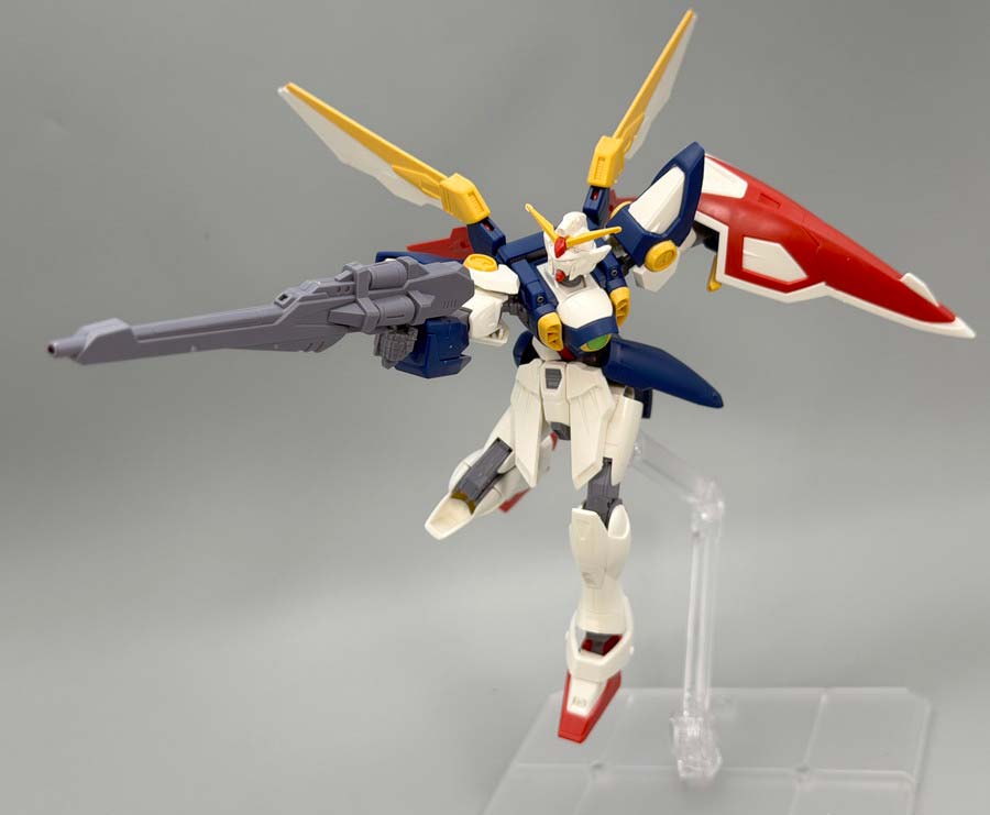 エントリーグレード ウイングガンダムのガンプラレビュー画像です