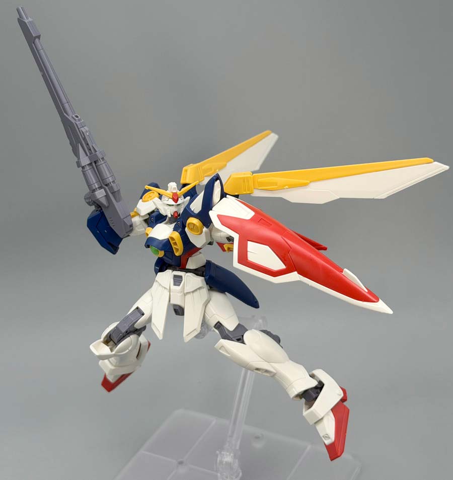 エントリーグレード ウイングガンダムのガンプラレビュー画像です