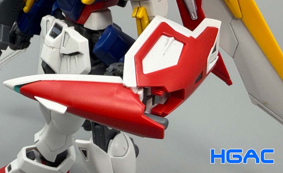 HGとエントリーグレード ウイングガンダムの比較ガンプラ画像です