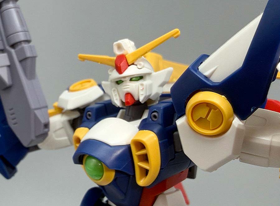 エントリーグレード ウイングガンダムのガンプラレビュー画像です