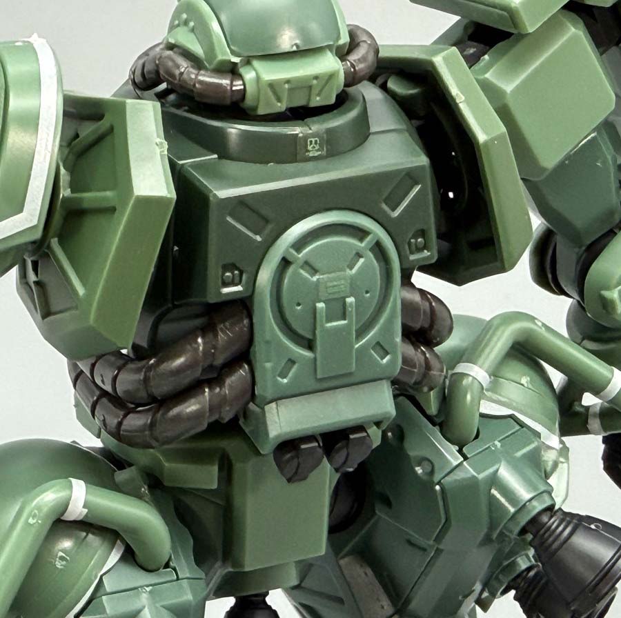 HGザク（GQ）のガンプラレビュー画像です