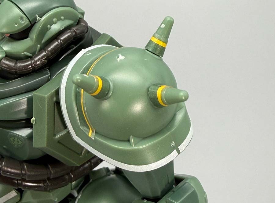 HGザク（GQ）のガンプラレビュー画像です