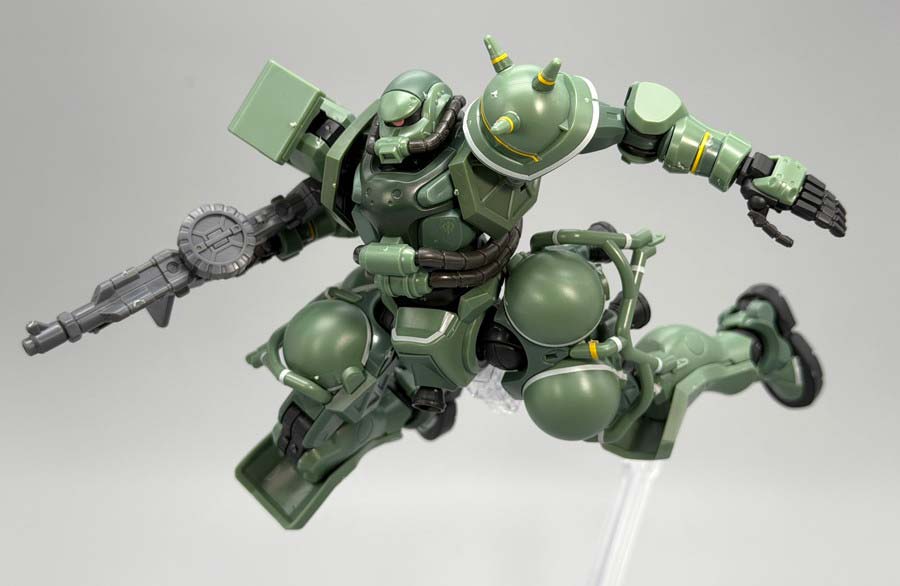 HGザク（GQ）のガンプラレビュー画像です