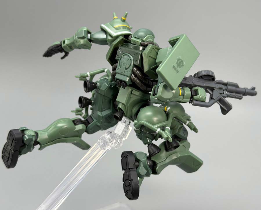 HGザク（GQ）のガンプラレビュー画像です