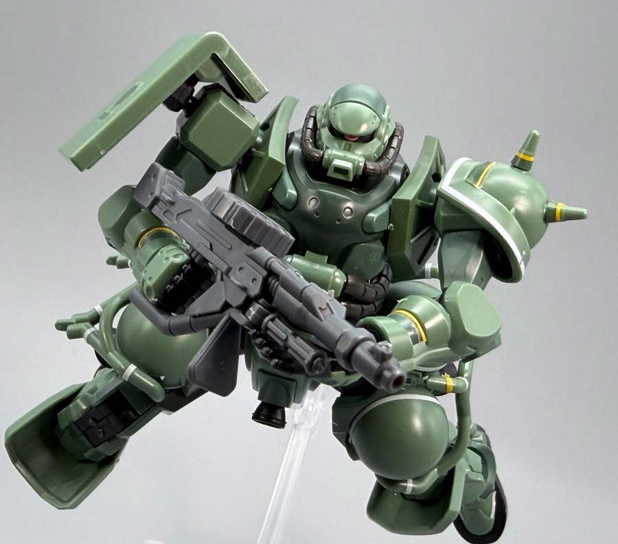 HGザク（GQ）のガンプラレビュー画像です