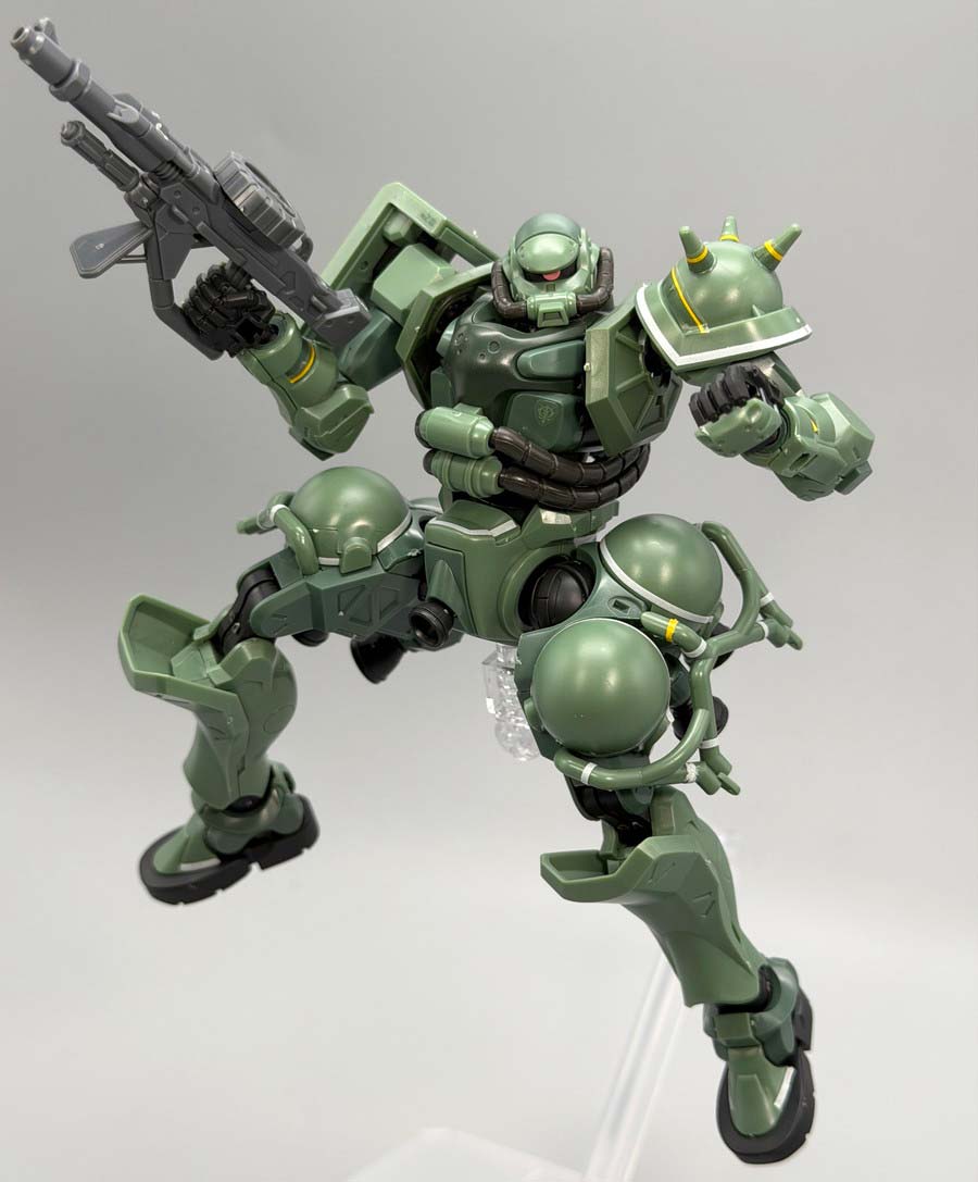 HGザク（GQ）のガンプラレビュー画像です