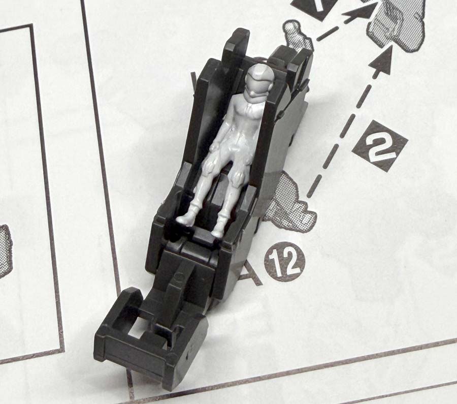 MGガンダムバルバトスルプスのガンプラレビュー画像です