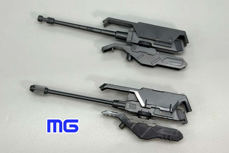 フルメカニクスとMGガンダムバルバトスルプスの比較ガンプラ画像です