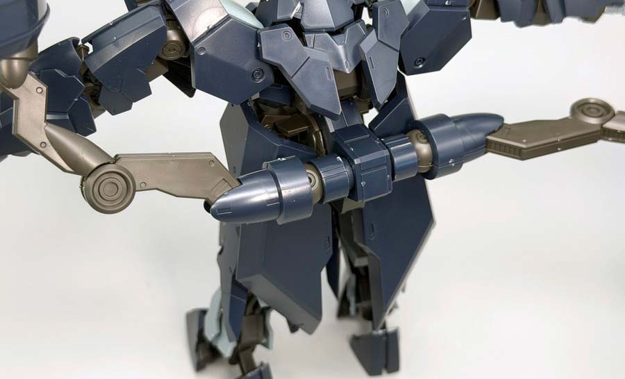 HGガンダムザガンのガンプラレビュー画像です