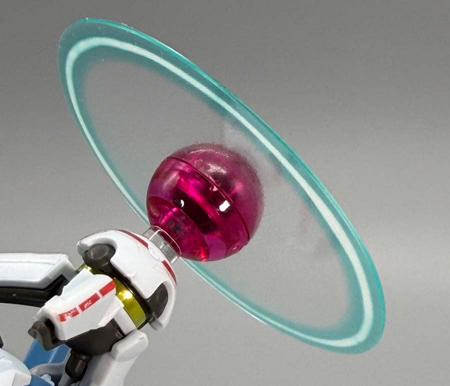 HGジークアクス（エンディミオン・ユニット覚醒時）のガンプラレビュー画像です