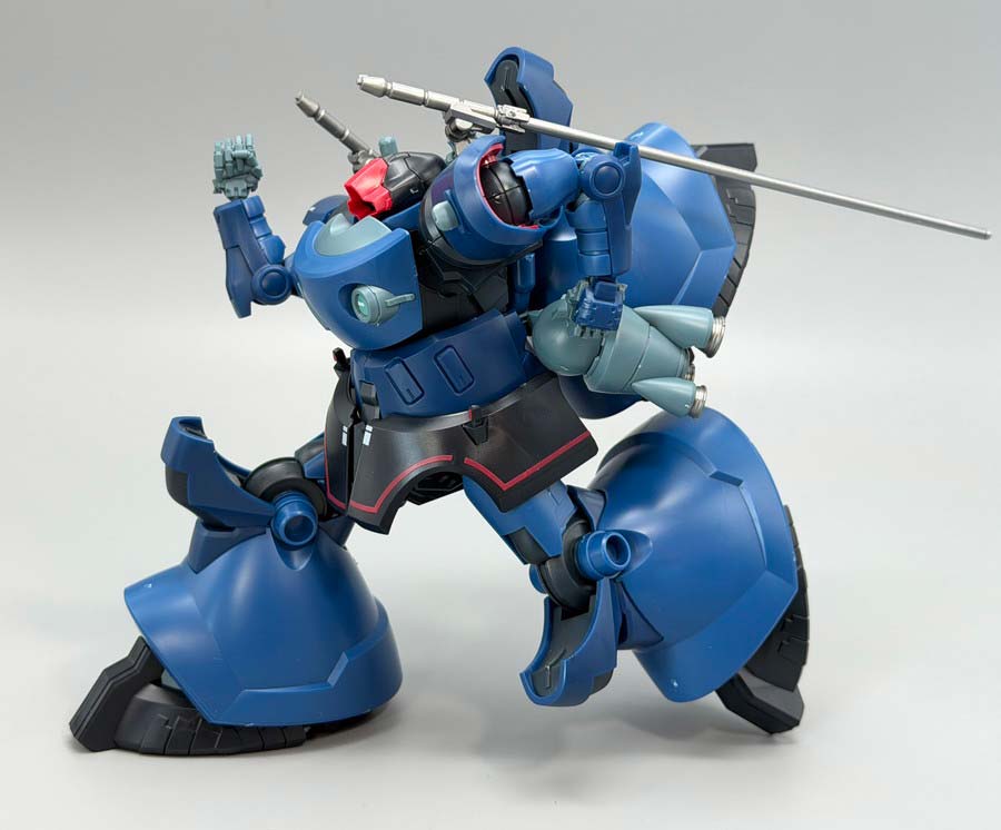 HGシャリア専用リック・ドム(GQ)のガンプラレビュー画像です