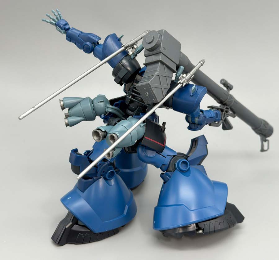 HGシャリア専用リック・ドム(GQ)のガンプラレビュー画像です