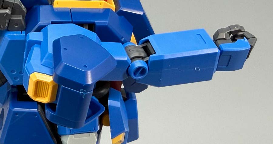 HGグスタフ･カール00型のガンプラレビュー画像です