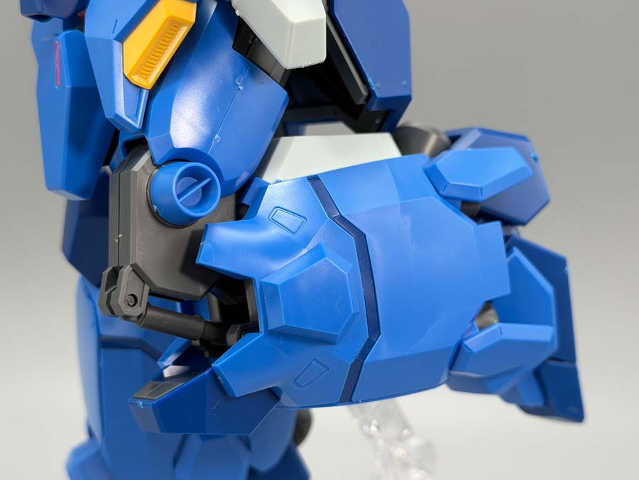 HGグスタフ･カール00型のガンプラレビュー画像です