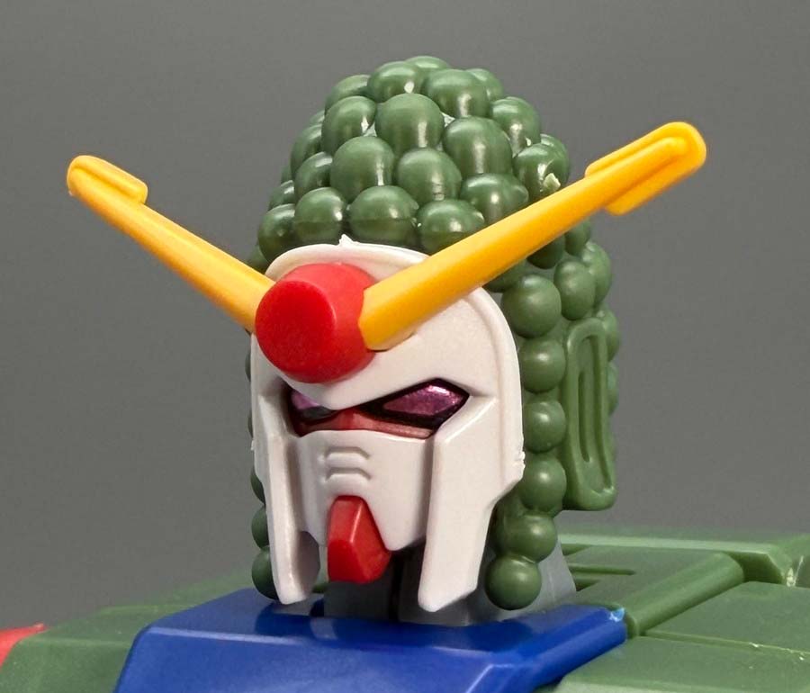 HGマンダラガンダムのガンプラレビュー画像です