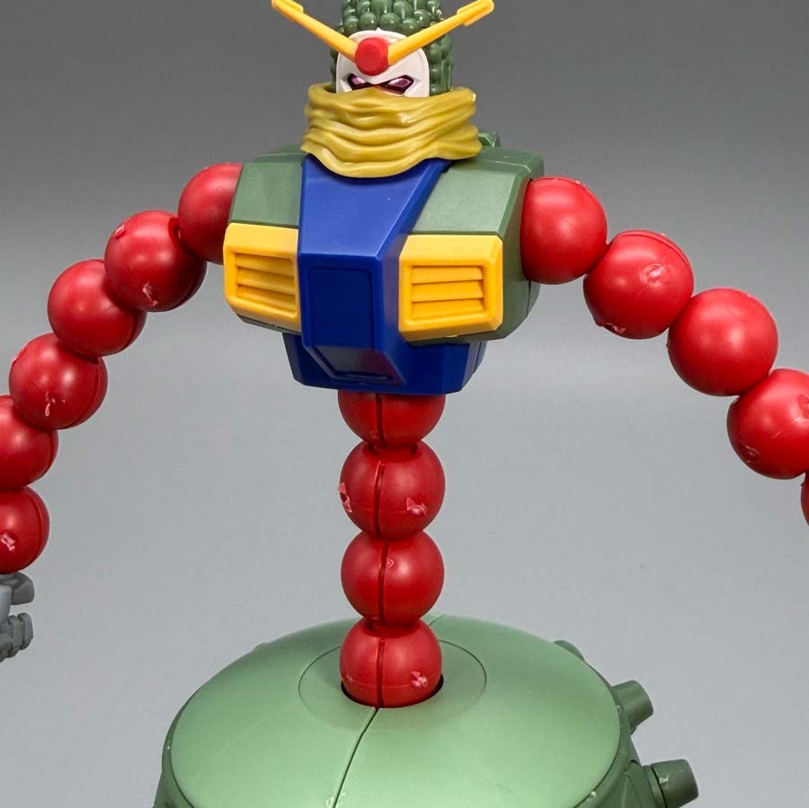 HGマンダラガンダムのガンプラレビュー画像です