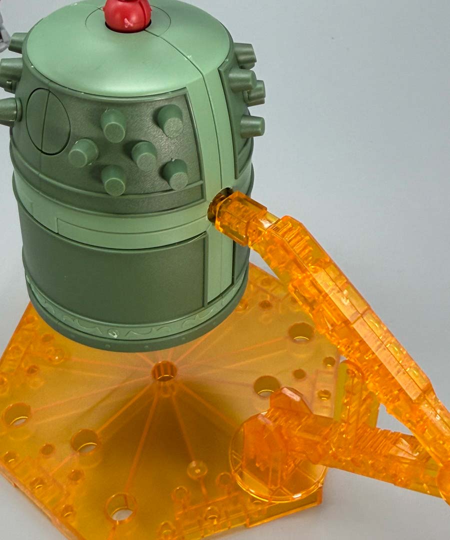 HGマンダラガンダムのガンプラレビュー画像です