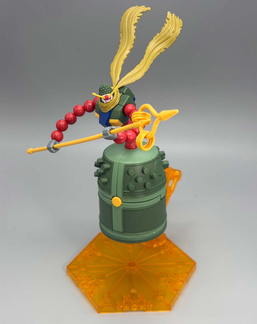 HGマンダラガンダムのガンプラレビュー画像です