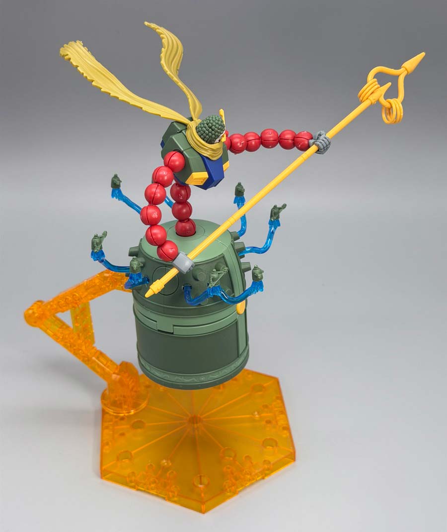 HGマンダラガンダムのガンプラレビュー画像です