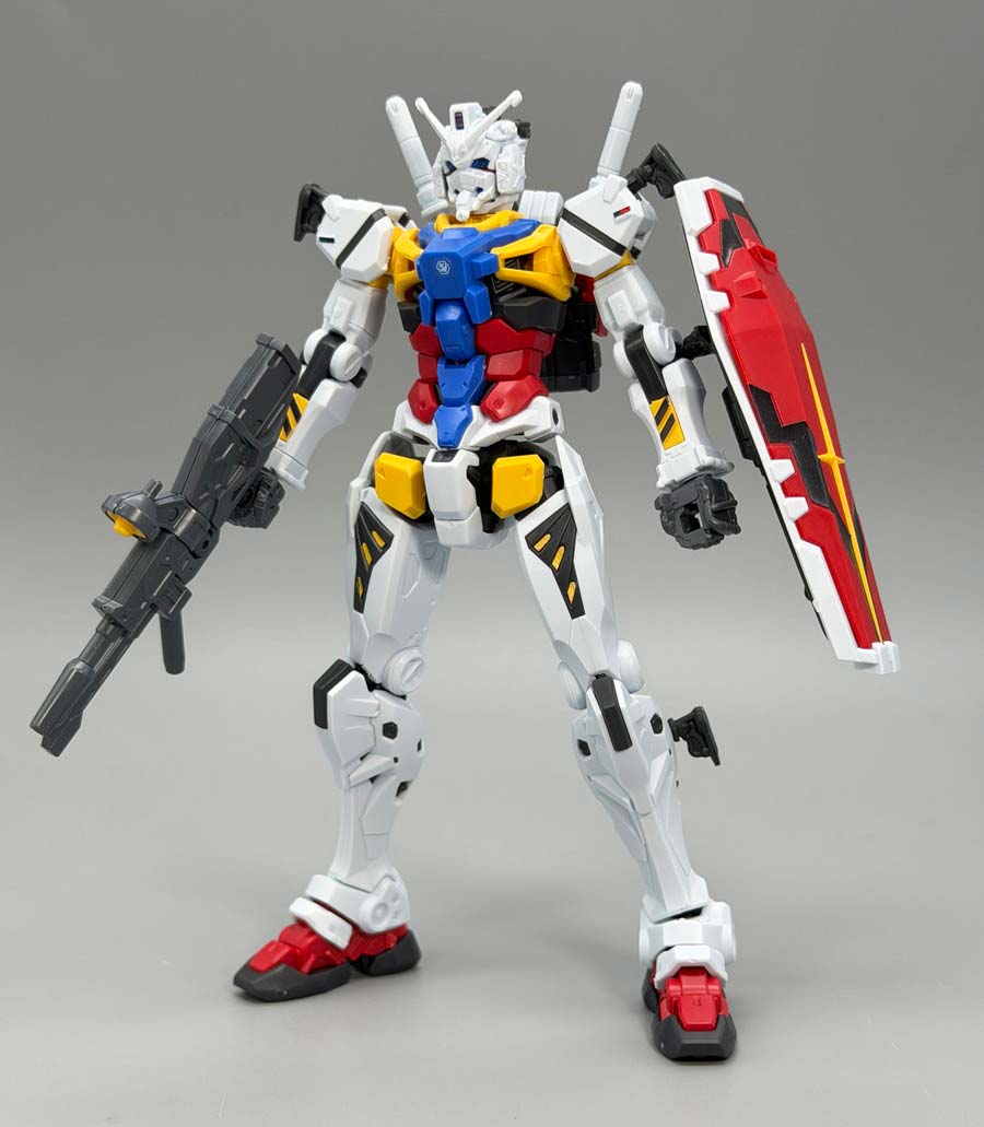 HG白いガンダムのガンプラレビュー画像です