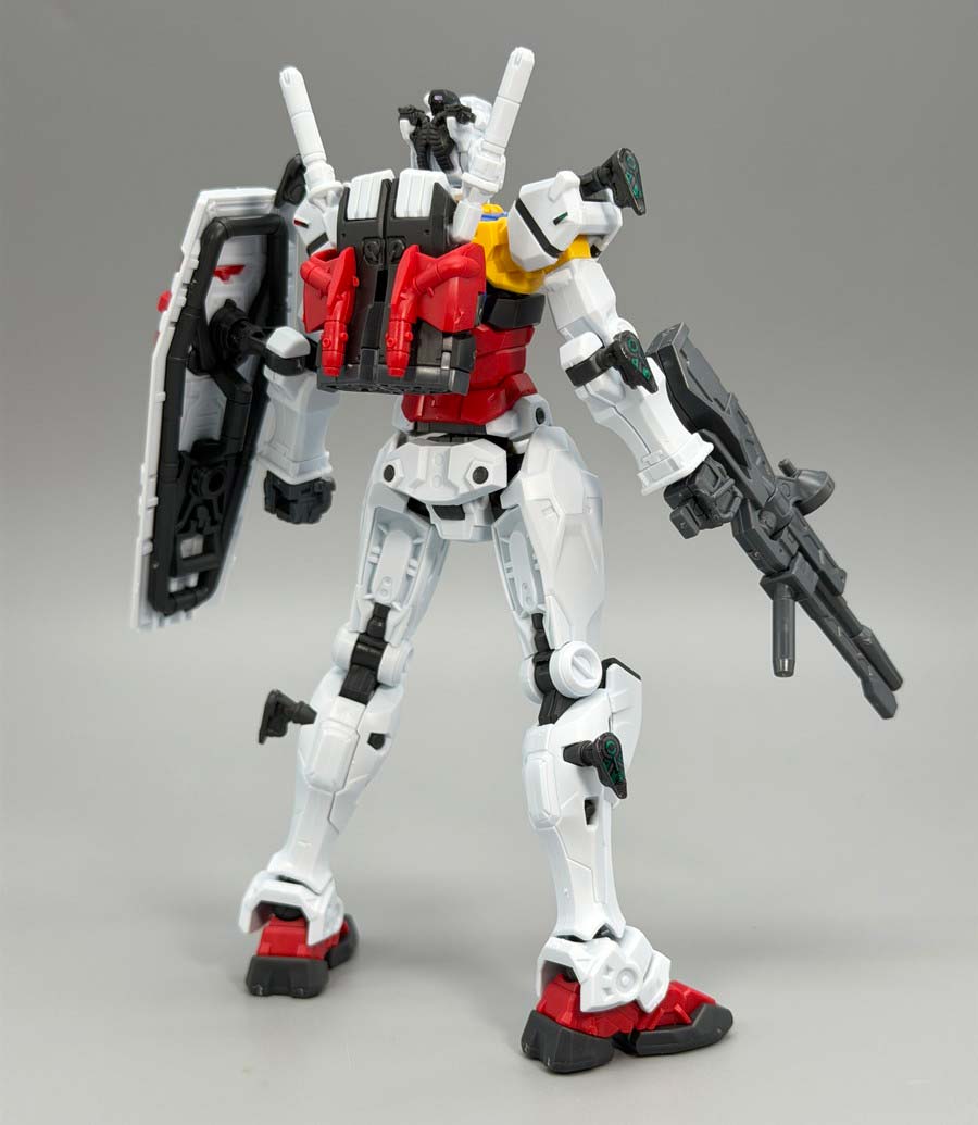 HG白いガンダムのガンプラレビュー画像です