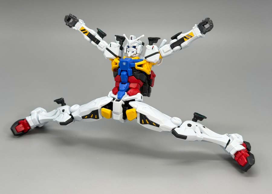 HG白いガンダムのガンプラレビュー画像です