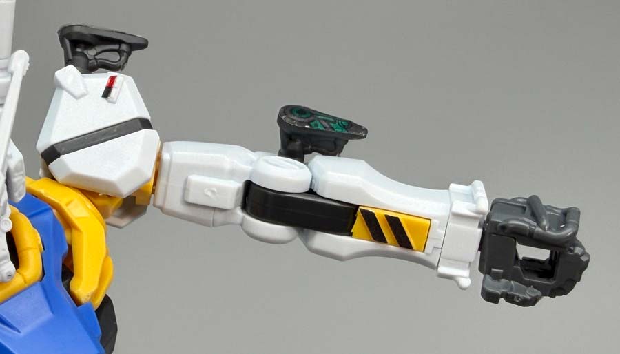 HG白いガンダムのガンプラレビュー画像です