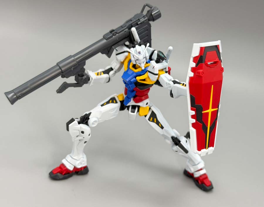 HG白いガンダムのガンプラレビュー画像です