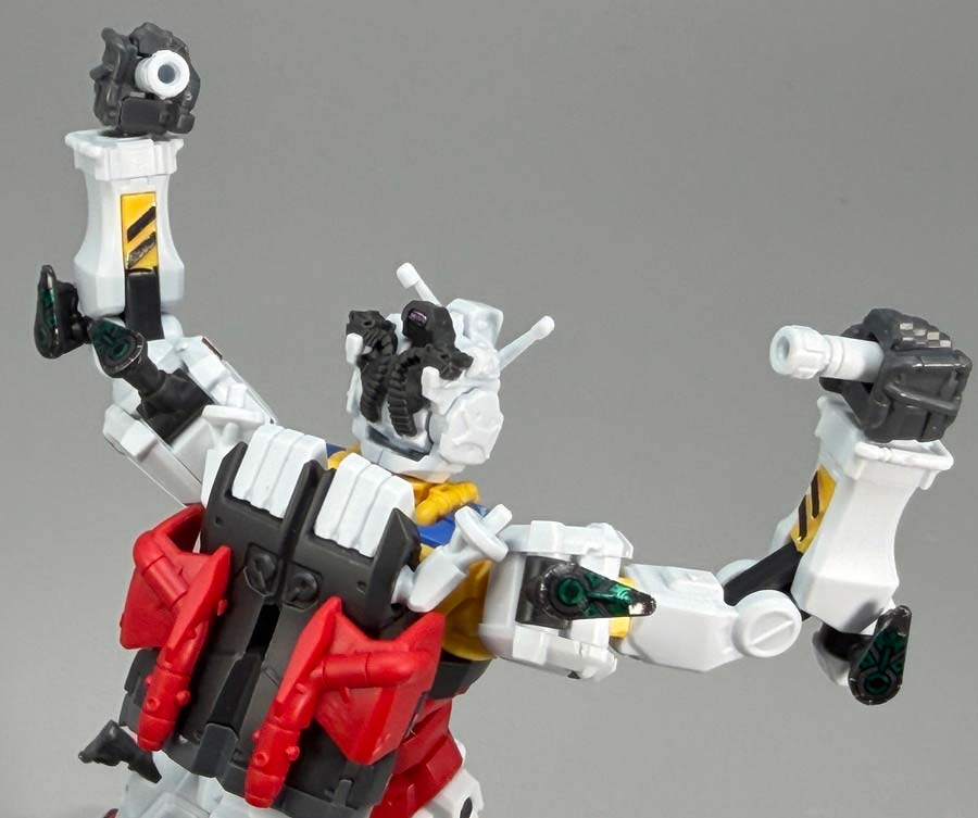 HG白いガンダムのガンプラレビュー画像です