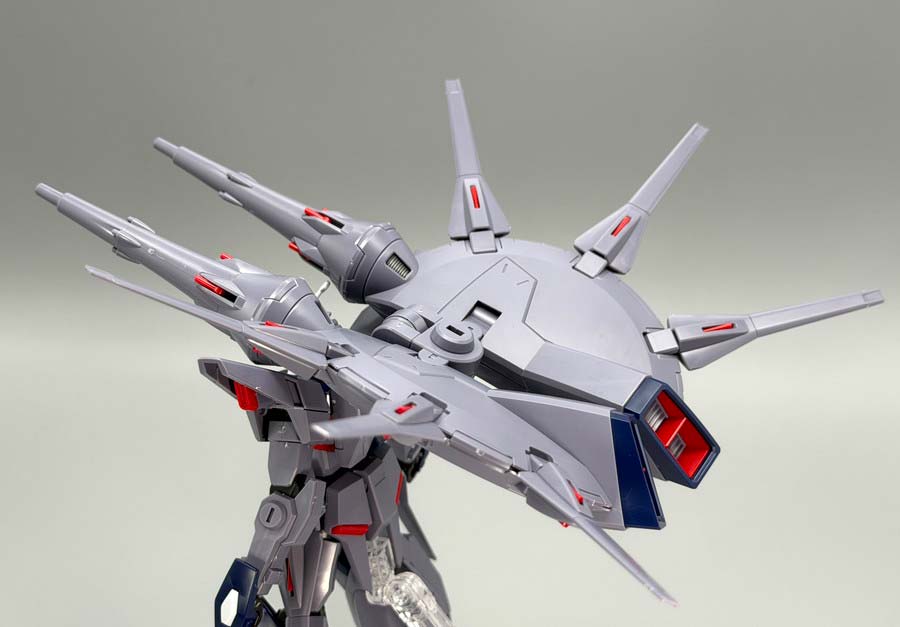 HGCEレジェンドガンダムのガンプラレビュー画像です