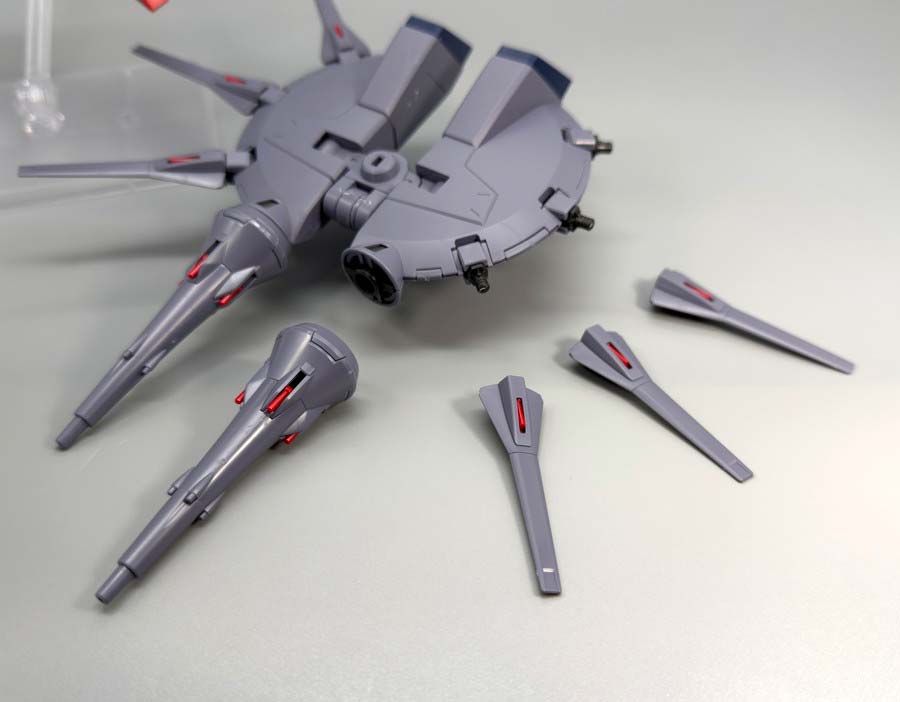 HGCEレジェンドガンダムのガンプラレビュー画像です