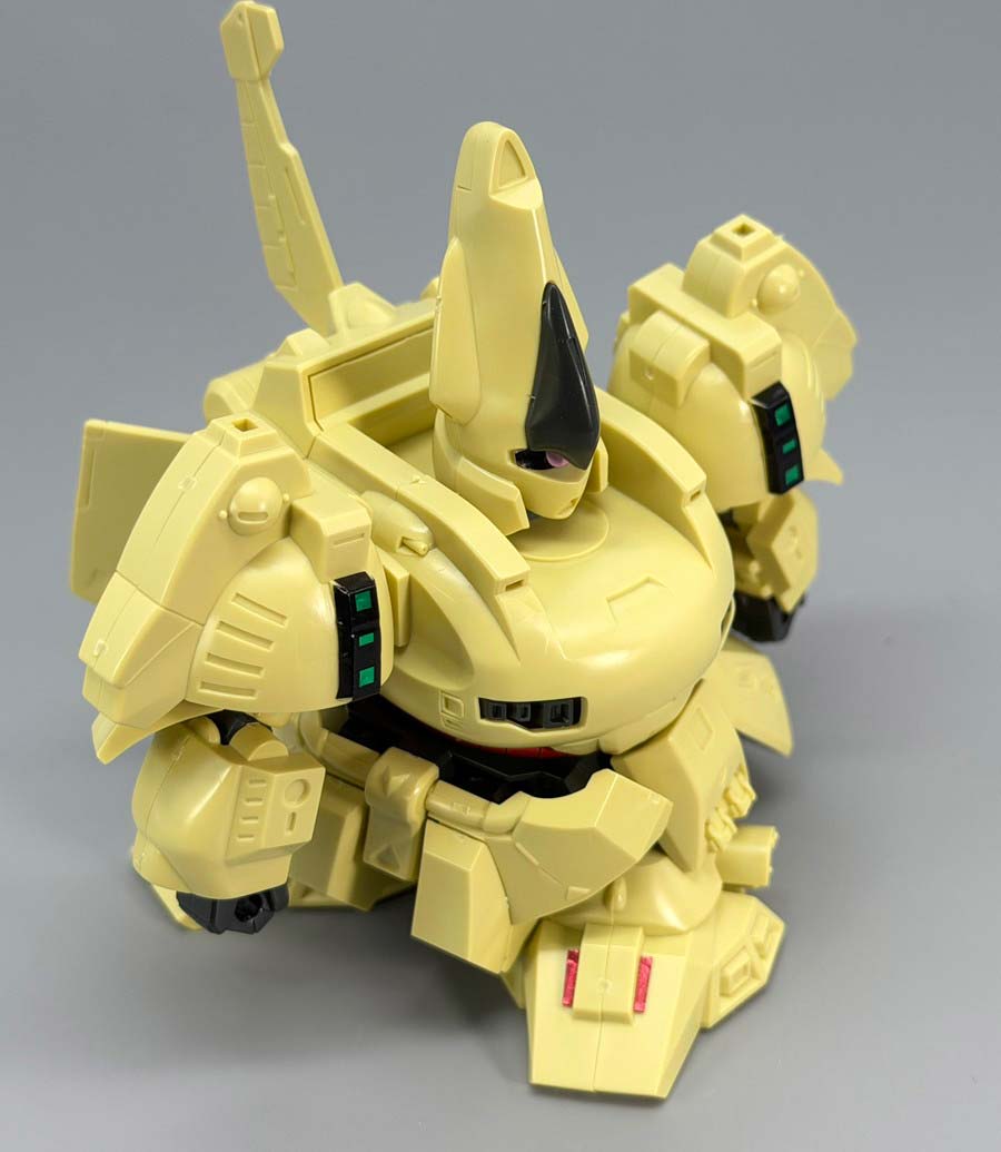 BB戦士ジ・オのガンプラレビュー画像です