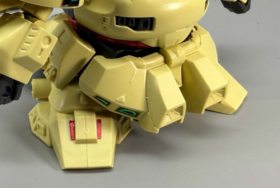 BB戦士ジ・オのガンプラレビュー画像です