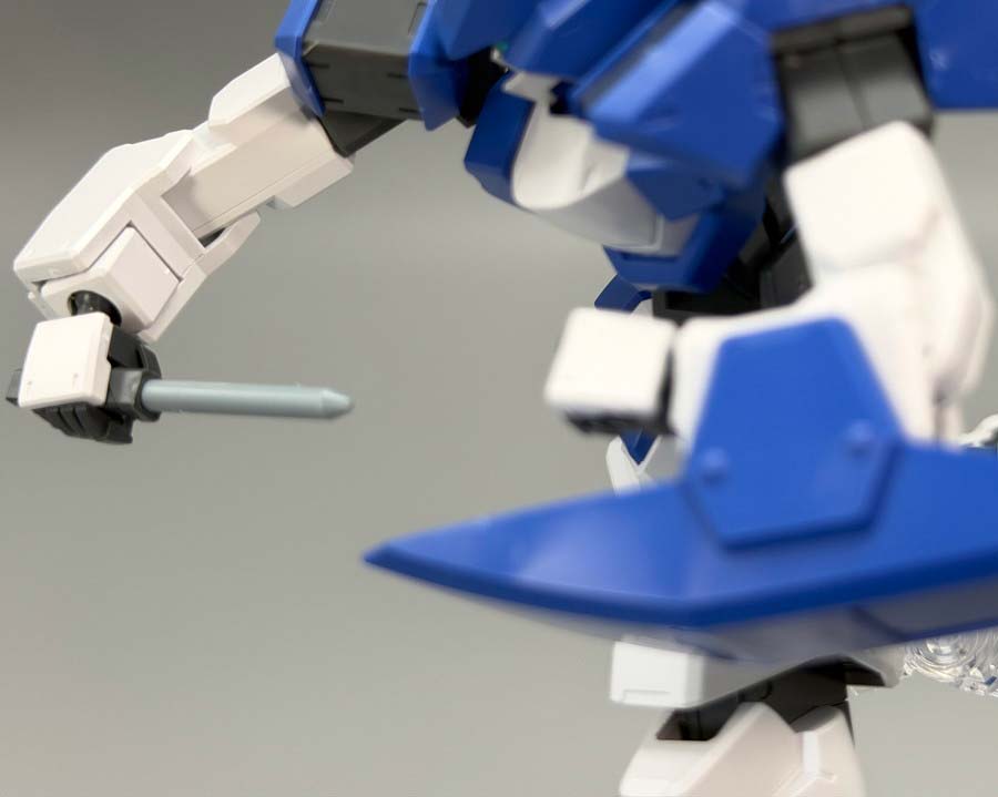 HGジェノアスOカスタムのガンプラレビュー画像です