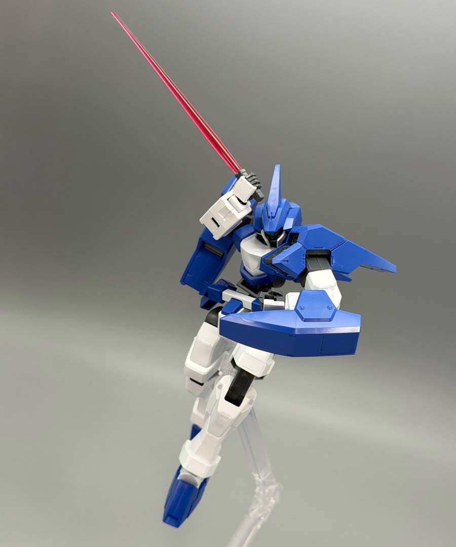 HGジェノアスOカスタムのガンプラレビュー画像です