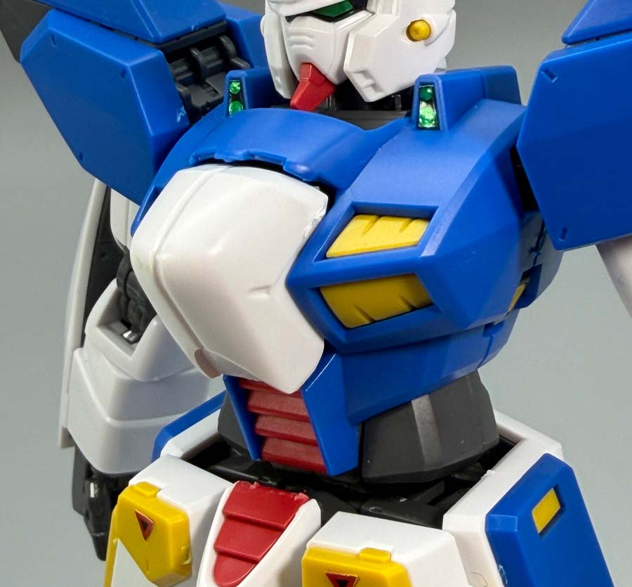 MG F90 クラスターガンダムのガンプラレビュー画像です