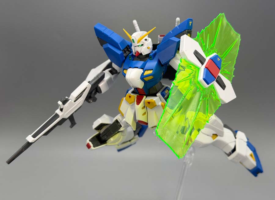 MG F90 クラスターガンダムのガンプラレビュー画像です