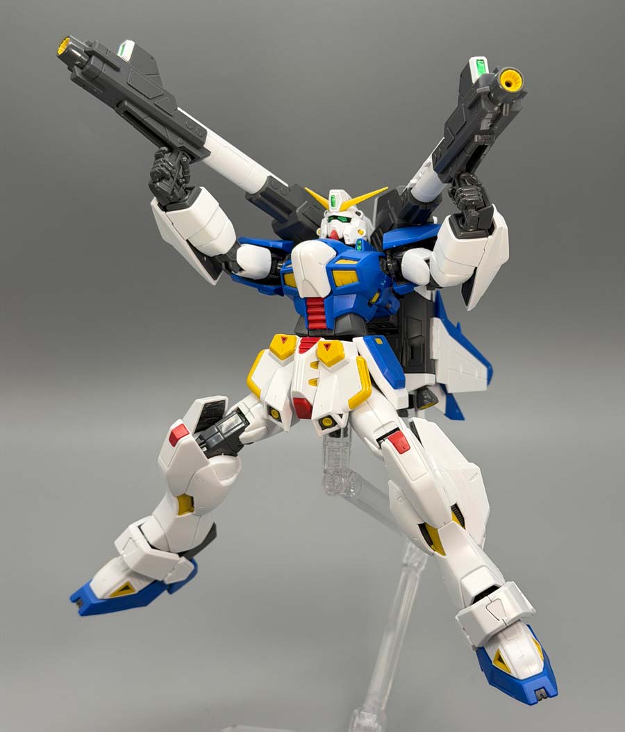 MG F90 クラスターガンダムのガンプラレビュー画像です