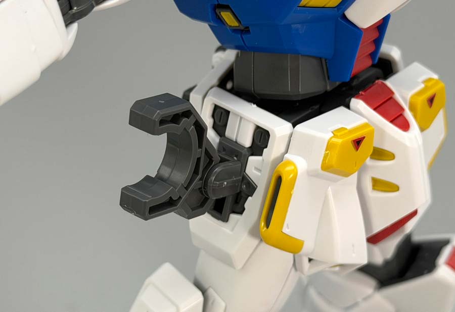 MG F90 クラスターガンダムのガンプラレビュー画像です