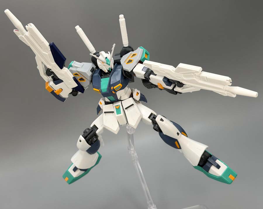 HG量産型νガンダムのガンプラレビュー画像です