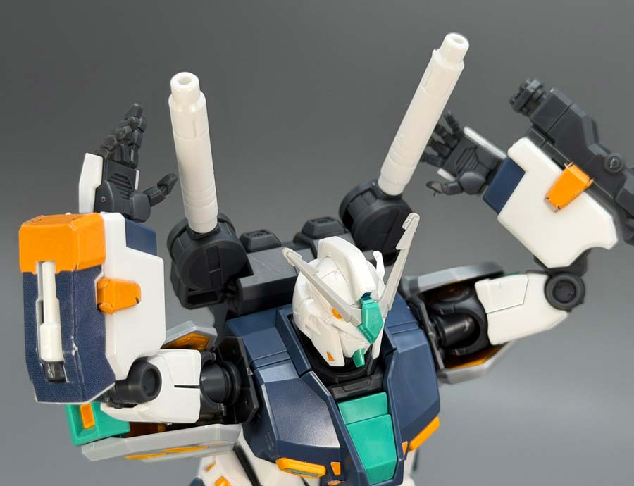 HG量産型νガンダムのガンプラレビュー画像です