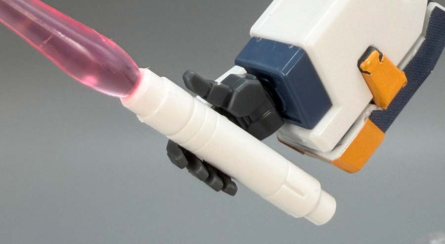 HG量産型νガンダムのガンプラレビュー画像です